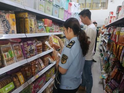 市场监管护中考 食品安全你放心